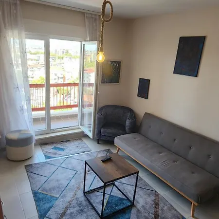 Kontakt 21 Apartment Tirana